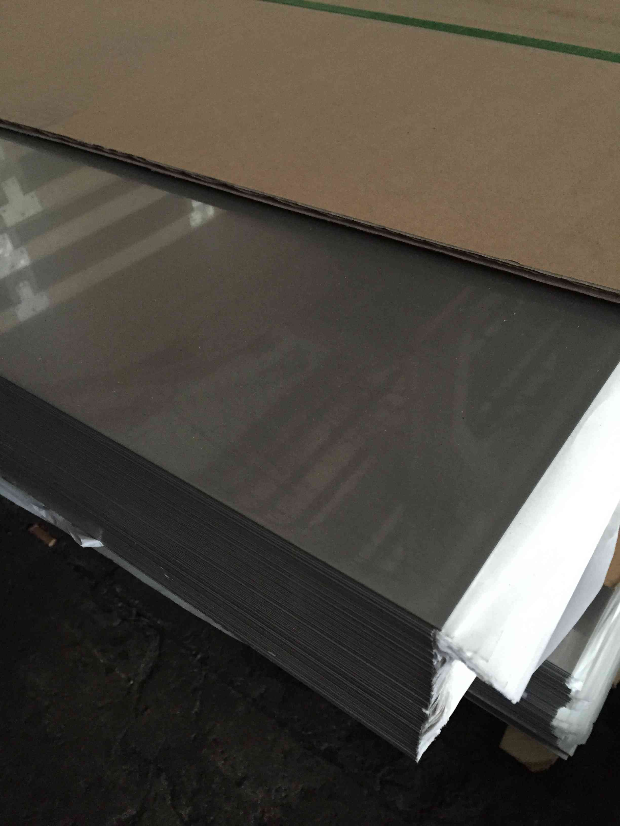 Stainless steel mirror panel